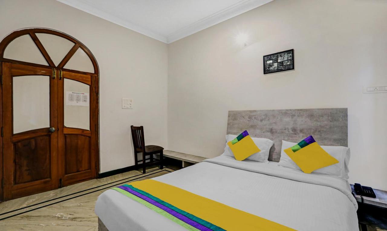 Itsy Hotels Anurag Inn 迈索尔 外观 照片