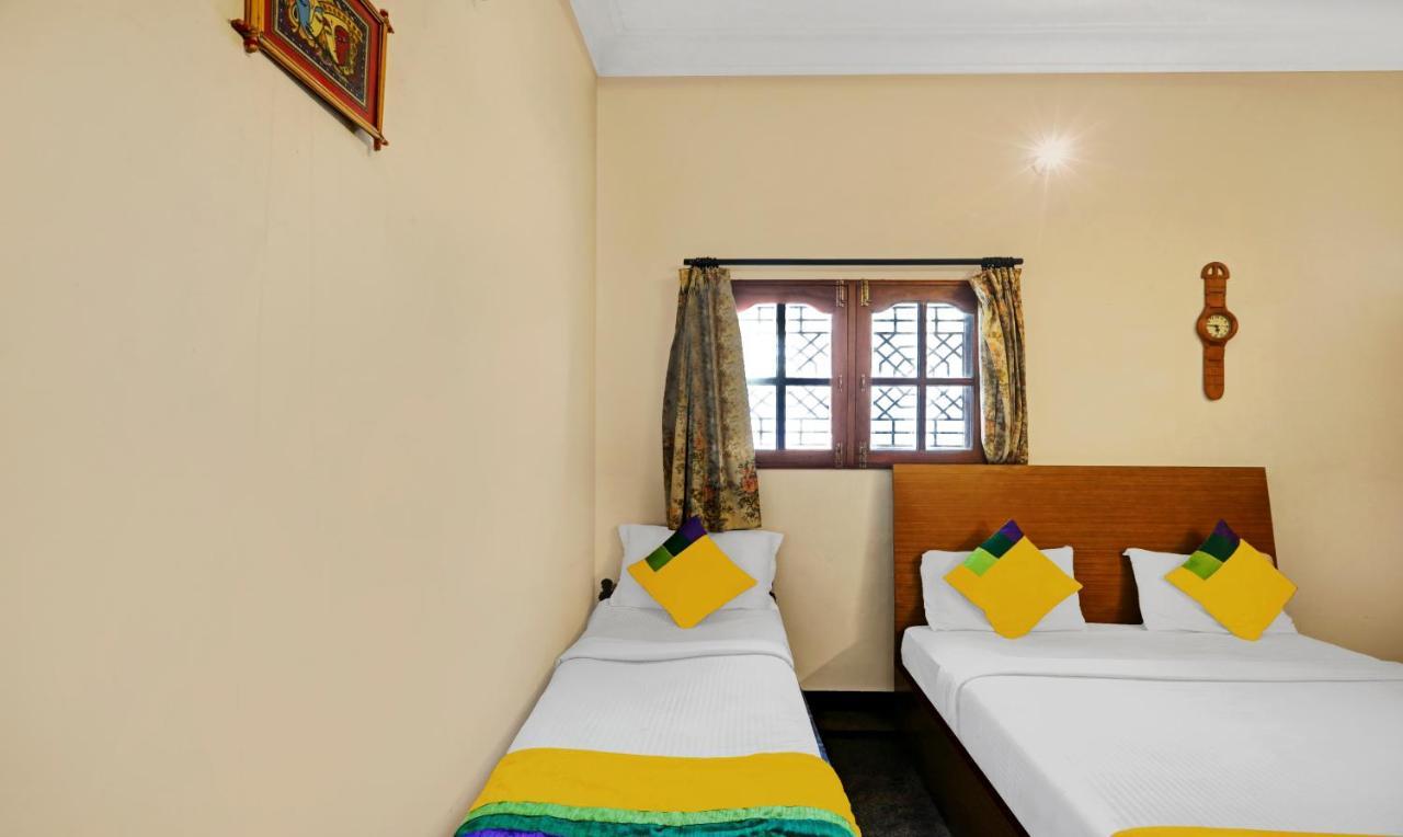 Itsy Hotels Anurag Inn 迈索尔 外观 照片